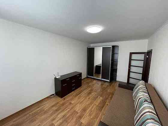 БЕЗ% квартира з ремонтом ЖК Традиція Пчілки 3 Позняки Осокорки 46м2 Киев