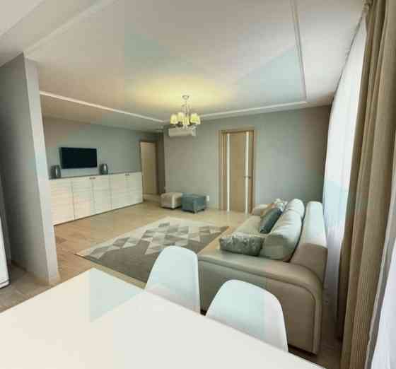 Продам 3 х ком с ремонтом, проспект Мира, Левобережный 3, Караван Дніпро