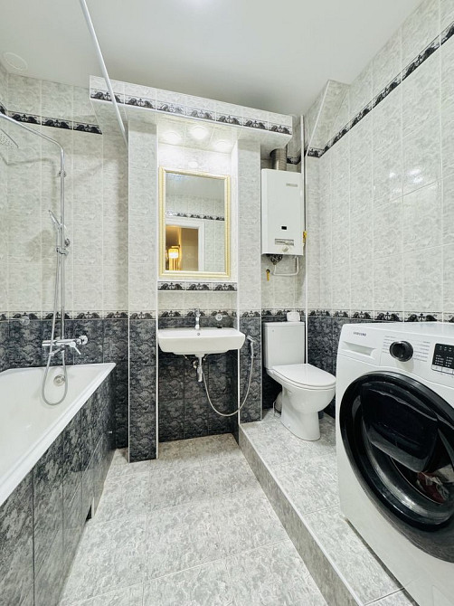 Чудова 2к кв В. Васильківська СТАЛІНКА Палац Україна Центр Киев - изображение 5