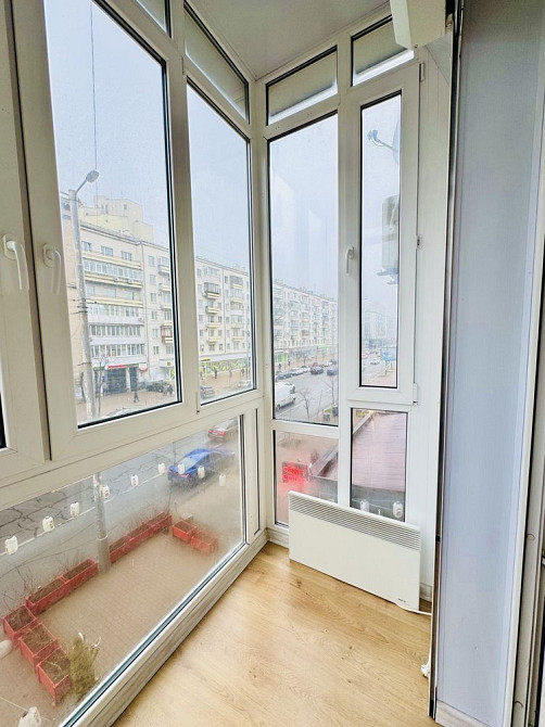 Чудова 2к кв В. Васильківська СТАЛІНКА Палац Україна Центр Киев - изображение 4