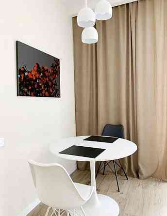 оренда СТИЛЬНОЇ квартири в сучасному ЖК Cardinal Палац Україна метро Київ