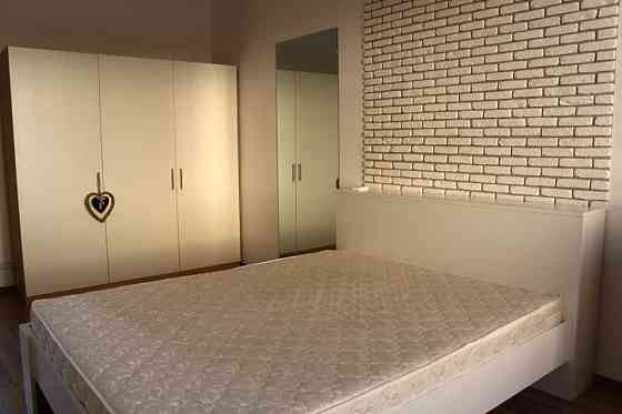 3-х кімнатна квартира Окіпної 10 без комісії Київ