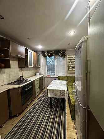 Продам 1 комнатную квартиру пр Слобржанский начало Центра 1 остановка Днепр