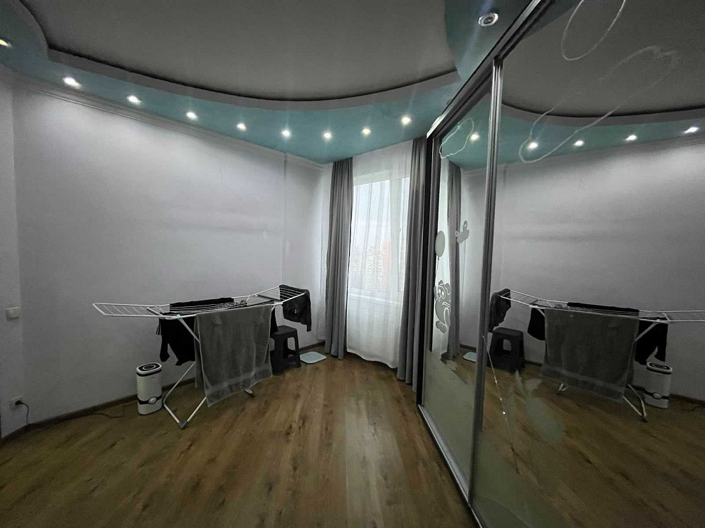 1-комнатная 40 м2 Ремонт Мебель Техника ЖМ Радужный id 206872 Лиманка - зображення 3