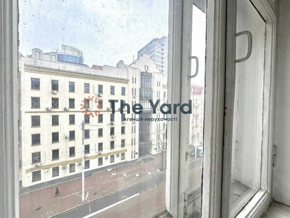 Продаж 3к квартири ПІД РЕМОНТ ! за адресою вул. Шота Руставелі, 10 Київ - зображення 4