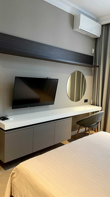 Велика 1К з новим ремонтом 62м2 Центр Володимирська Андріївський узвіз Київ - зображення 3