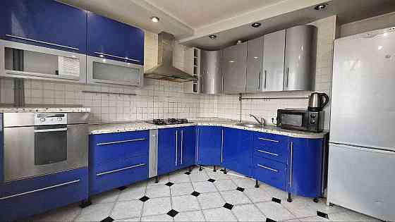 Продам 2к квартиру на Александра Поля Днепр