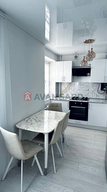 Продається 2-кімн квартира у центрі міста з гарним ремонтом! Запоріжжя - зображення 1