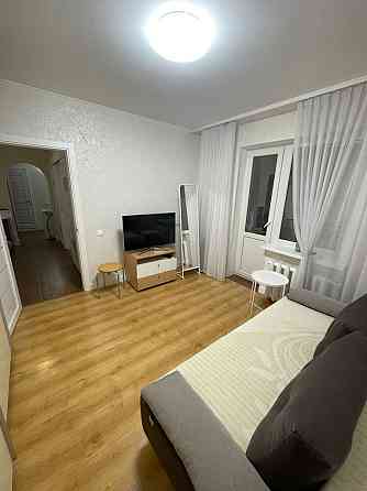 Оренда 2к квартира 52квм Мілютенка 25 Київ