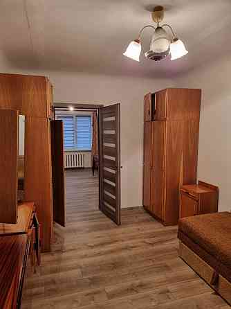 Здається 2х кімн. квартира біля стадіону Буковина Черновцы