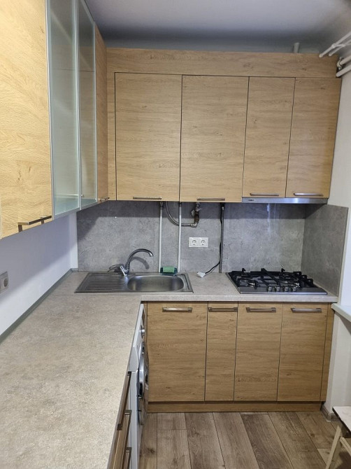 Здається 2х кімн. квартира біля стадіону Буковина Черновцы - изображение 1