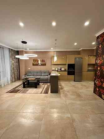 просторная студия и спальня, Башня Чкалов Одесса