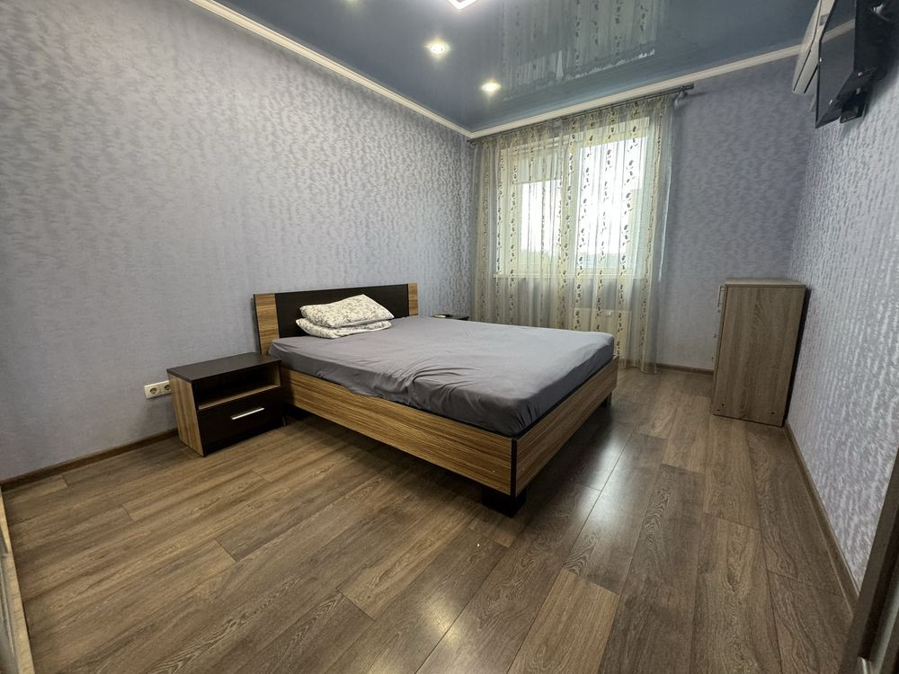 2 кімнатна квартира. Сучасний ремонт, облаштована меблями та технікою Кропивницький - зображення 1