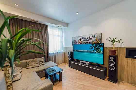 4 кімн, Оболонська набережна ЖК Парк Стоун Вид на Дніпро, Парк Наталка Київ