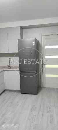 Продажа 1к квартиры 46 кв. м на ул. Анны Ахматовой 3 Київ