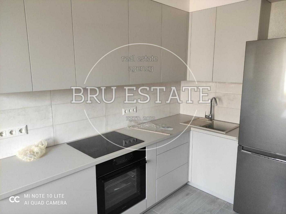 Продажа 1к квартиры 46 кв. м на ул. Анны Ахматовой 3 Київ - зображення 1