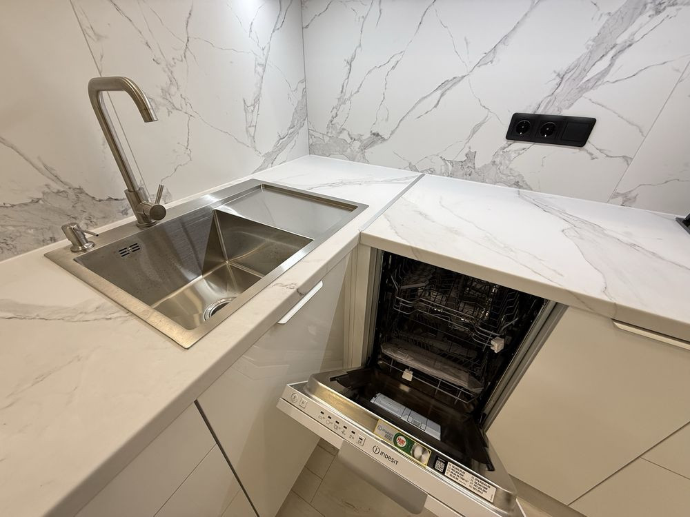 1-Кімнатна «На Щасливому» Є Все! Меблі, побутова техніка! Ровно - изображение 4