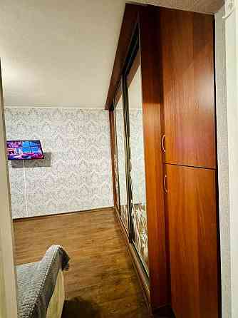 Продам 1 к1м. квартиру на Петра Вершигори 9-А без комiciйних Київ