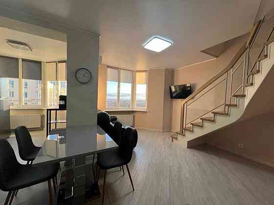 Затишна, дворівнева трикімнатна квартира 75 м.кв. ЖК Софія Клубний Софиевская Борщаговка