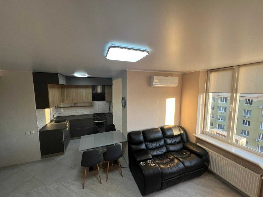 Затишна, дворівнева трикімнатна квартира 75 м.кв. ЖК Софія Клубний Софиевская Борщаговка - изображение 3