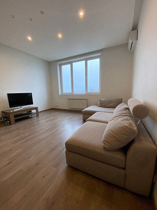 Оренда трикімнатної роздільної квартири в ЖК Soho ГЕНЕРАТОР біля метро Київ - зображення 6