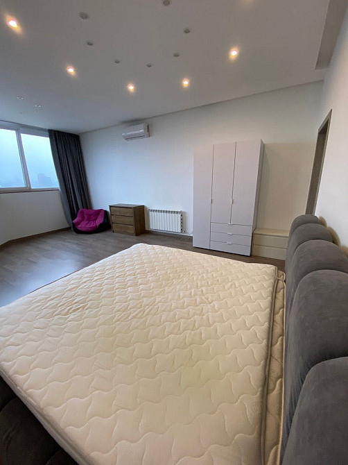 Оренда трикімнатної роздільної квартири в ЖК Soho ГЕНЕРАТОР біля метро Київ - зображення 3