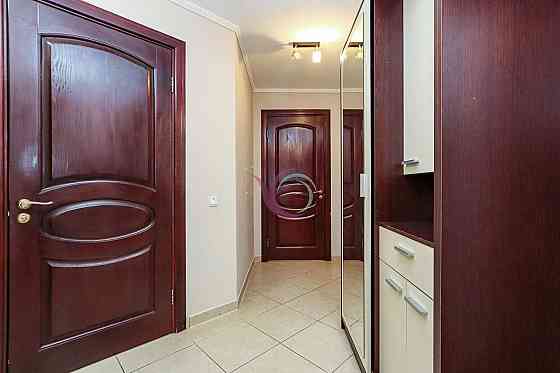 3-к. квартира з ремонтом, балконом та меблями за вул. Набережна Івано-Франківськ