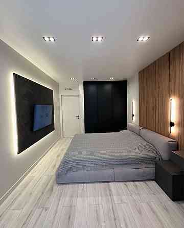 Оренда дизайнерська 2 кімнатна квартира +кухня студія ЖК Липки Озеро Івано-Франківськ