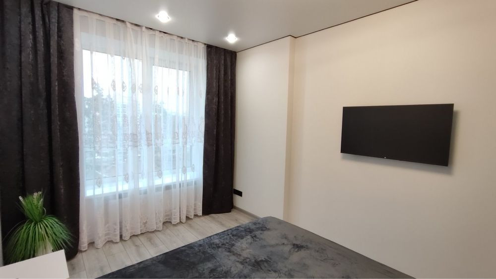 Оренда євродвушки з якісним ремонтом в Ірпені, центр міста Ірпінь - зображення 3