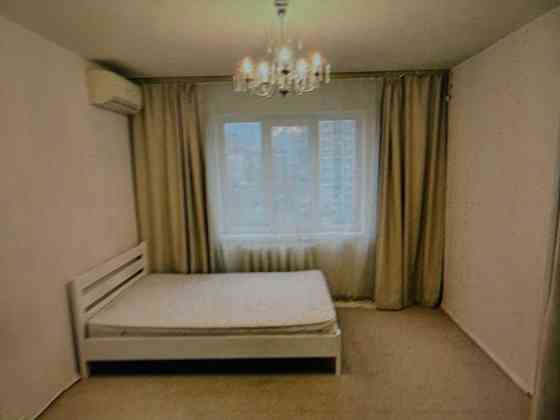 Бальзака, 2к хорошая квартира, метро Почайна Дорогожичи Київ