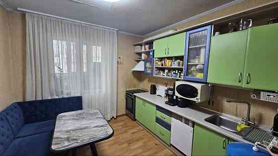 Продаж 2х кімнатної, вул. Милославська 12, Троєщина Киев