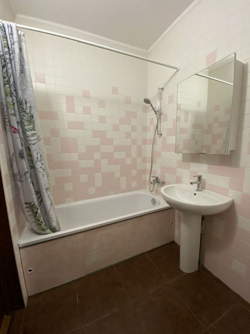 Однокімнатна з ремонтом на газу біля Центрального парку! Є балкон! Ирпень - изображение 6