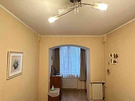 Фонтан. Армейская. Рядом парк ! 64 м. По факту 4 комн. Одесса