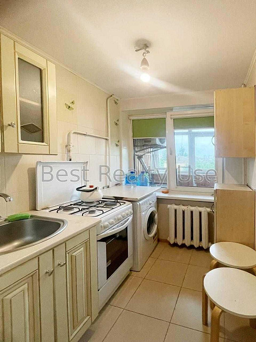 Продаж 1-к кв-ри біля метро Дорогожичі Теліги Шевченківський Киев - изображение 1