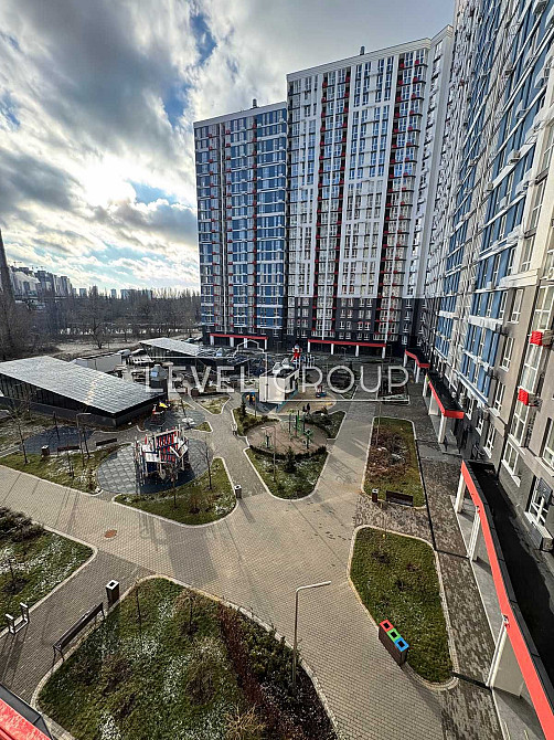 Продаж 3-х кімнатної квартири в ЖК Причал, Дарницький Киев - изображение 1