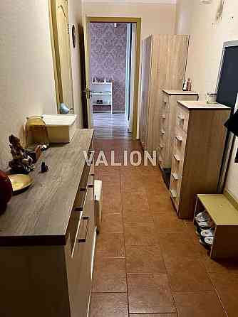 Продажа 2 комн.  48кв. м. Ул Введенская  Подол Киев