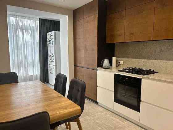 Продам 3к квартиру ЖК Салют Днепр