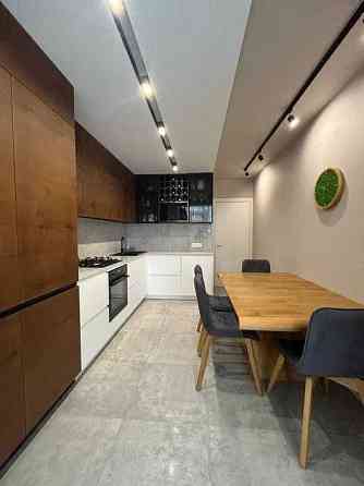 Продам 3к квартиру ЖК Салют Днепр