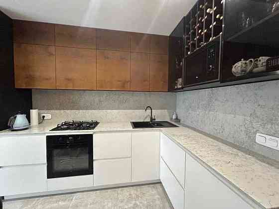 Продам 3к квартиру ЖК Салют Днепр