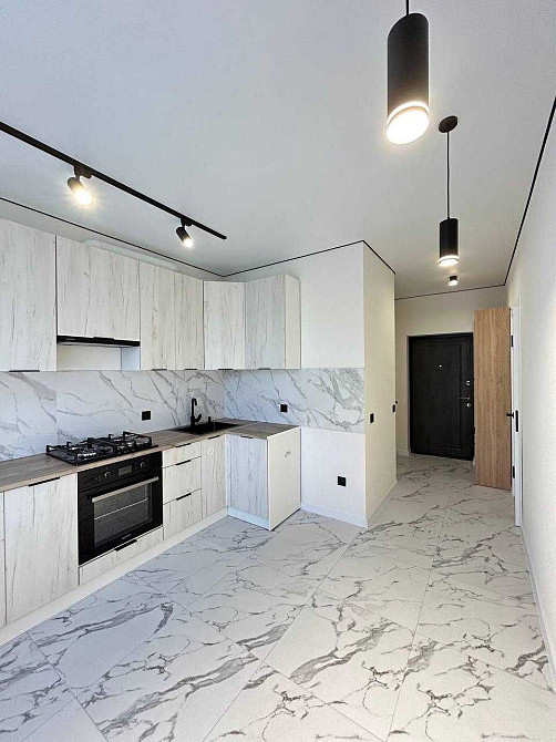 1 кімнатна квартира на мікрорайоні Озерна Хмельницький - зображення 2