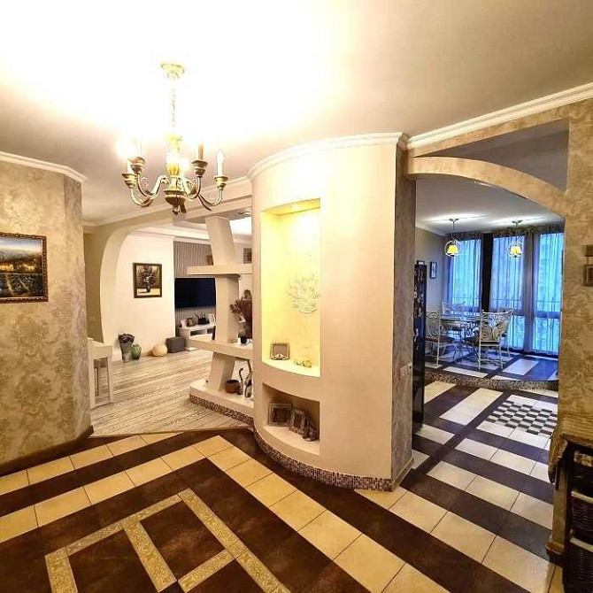 Здається в оренду вперше : Сучасна видова 3-кімнатна квартира ! Киев - изображение 2