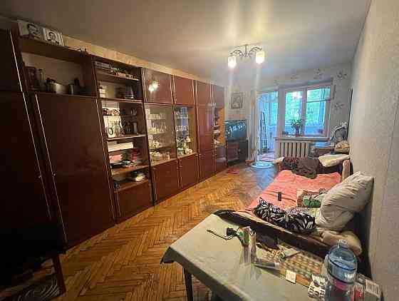 Среднефонтанская, 2 раздельные комнаты.Торг. Одесса