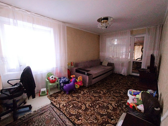 Трикімнатна квартира у спокійному районі. Новомосковськ - зображення 4