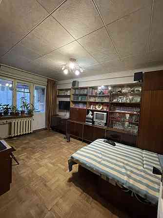 Продается однокомнатная квартира , Днепровский район, Воскресенка Киев