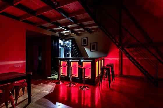 Оренда великої квартири з видом на Оперний театр, проспект Свободи Львів