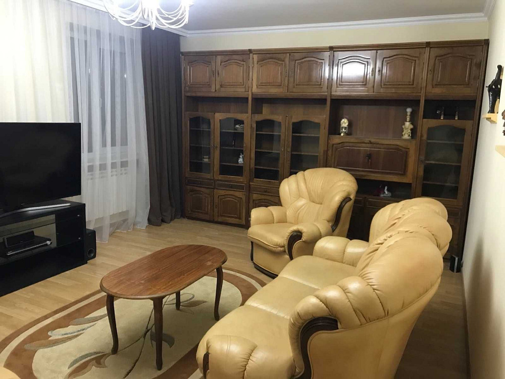 3-х новобудова район ТЦ Майдан Чернівці - зображення 1