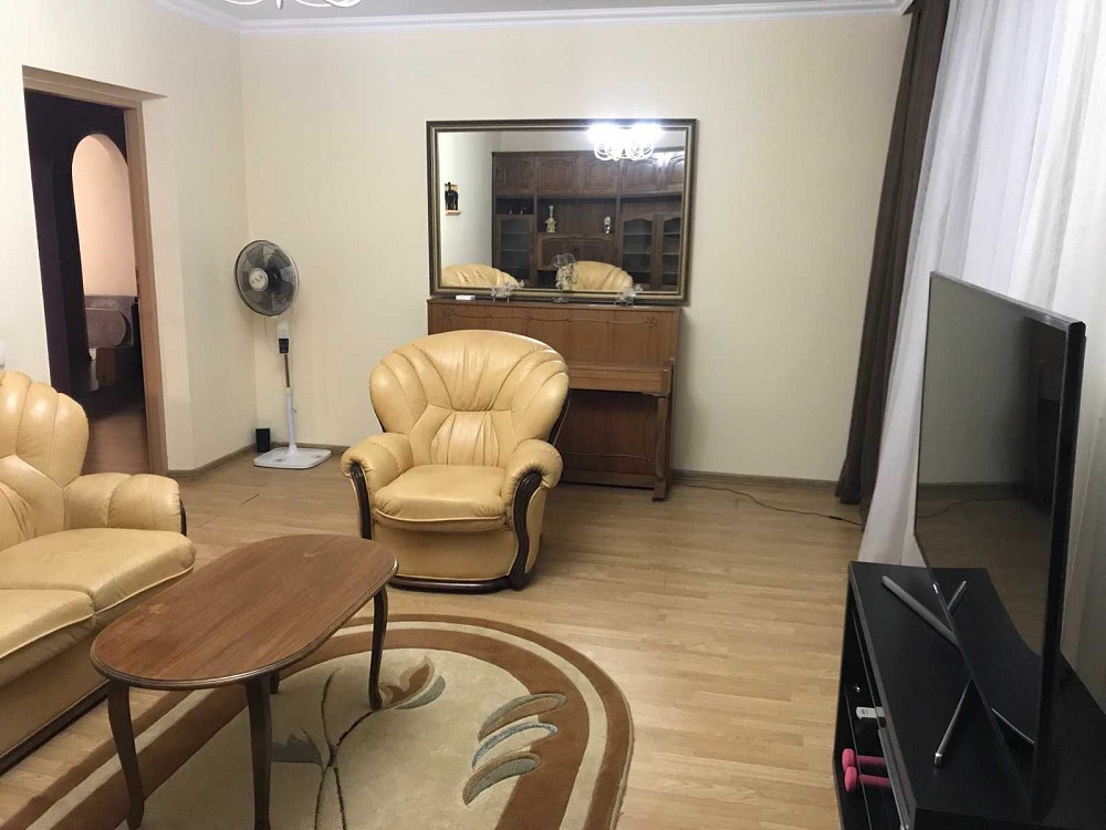 3-х новобудова район ТЦ Майдан Чернівці - зображення 2