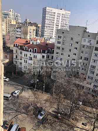 Продам 1к Князей Острозких (Московская), 17/2  Арсенальная Печерск Киев