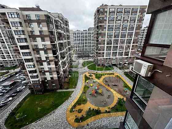 Продаж  2 к. в ЖК Варшавський Киев