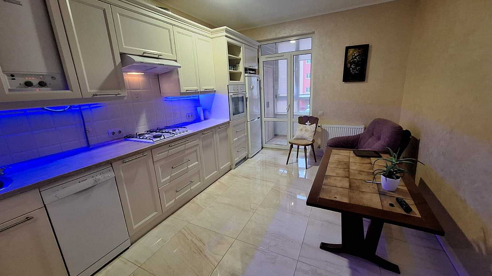 в.Героїв Крут, продаж двокімнатної квартири у новобудові з ремонтом Львів - зображення 2